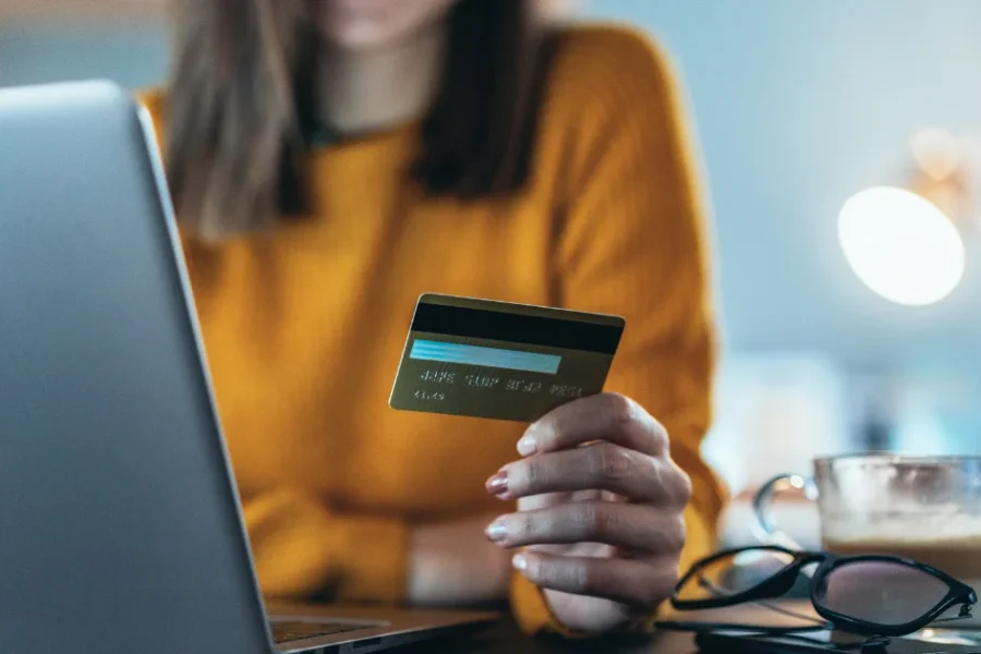 How to Choose the Right E-Commerce Payment Gateway
